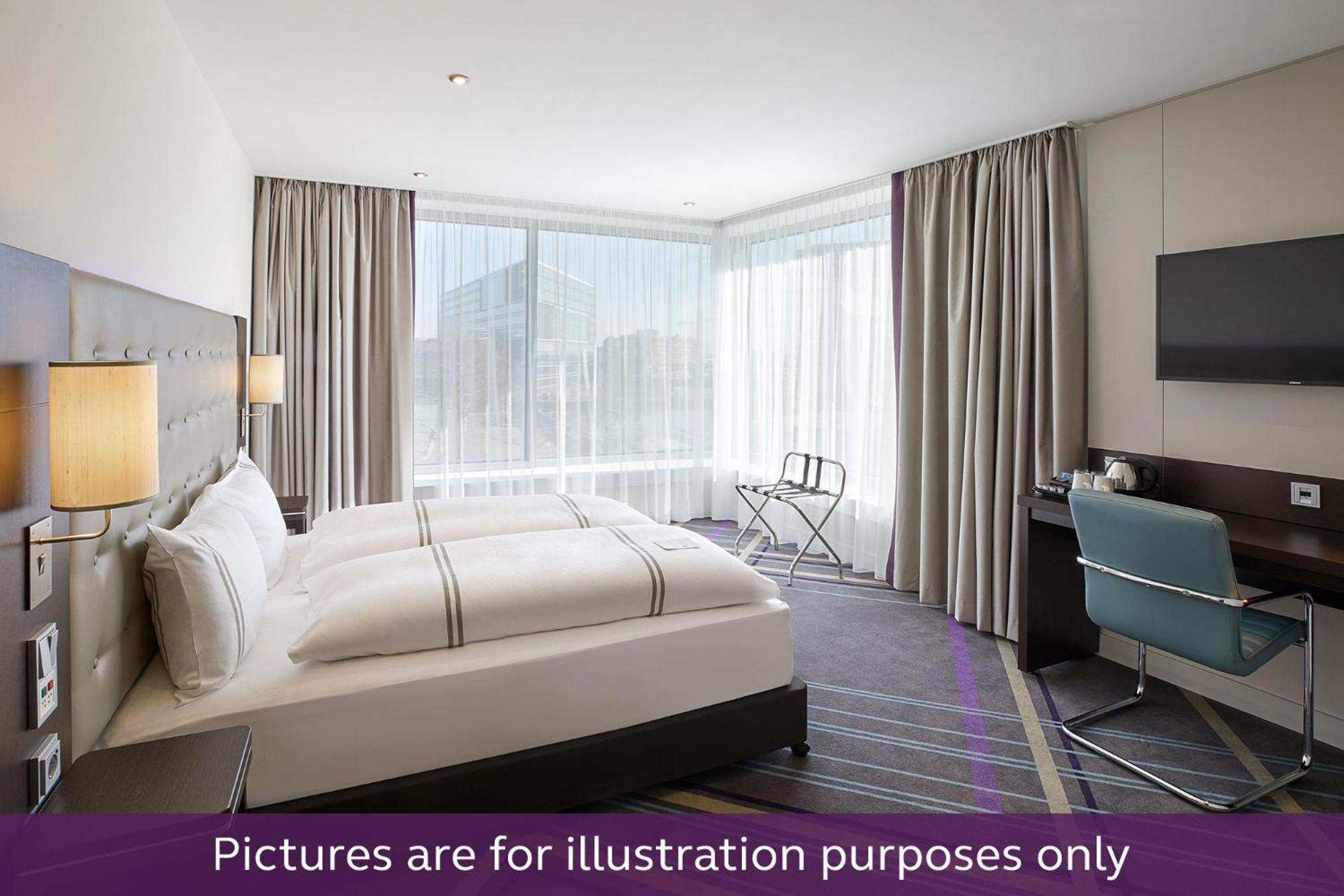 Premier Inn Luebeck City Centre Dış mekan fotoğraf